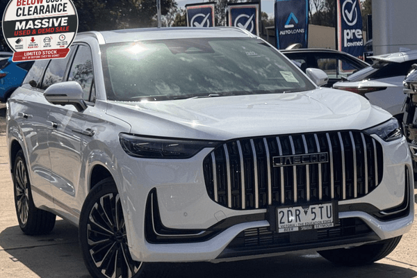 2025 OMODA JAECOO J8